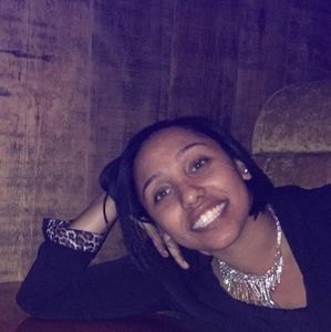 Meet your Posher, Niki